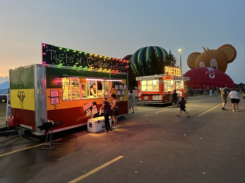 photo of the Taste of Caribbean and Beyond food truck